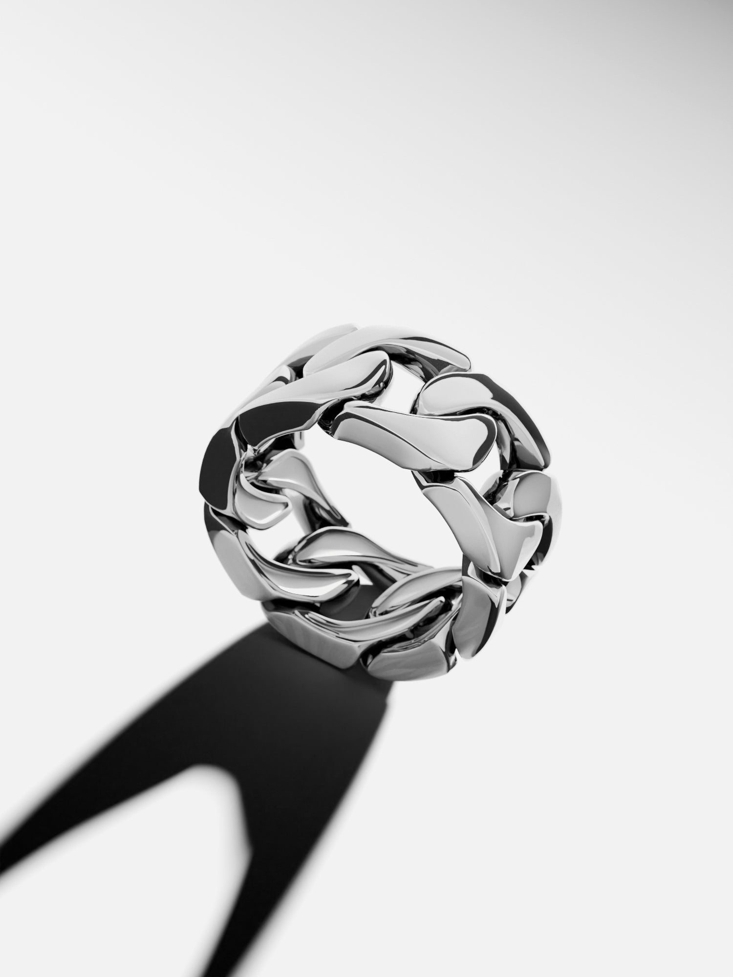 RING CHAINER