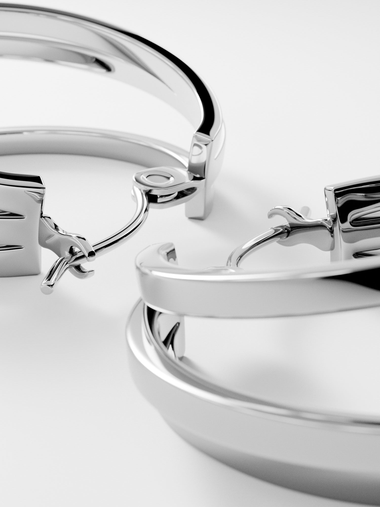 EARRINGS TRIPLE HOOP