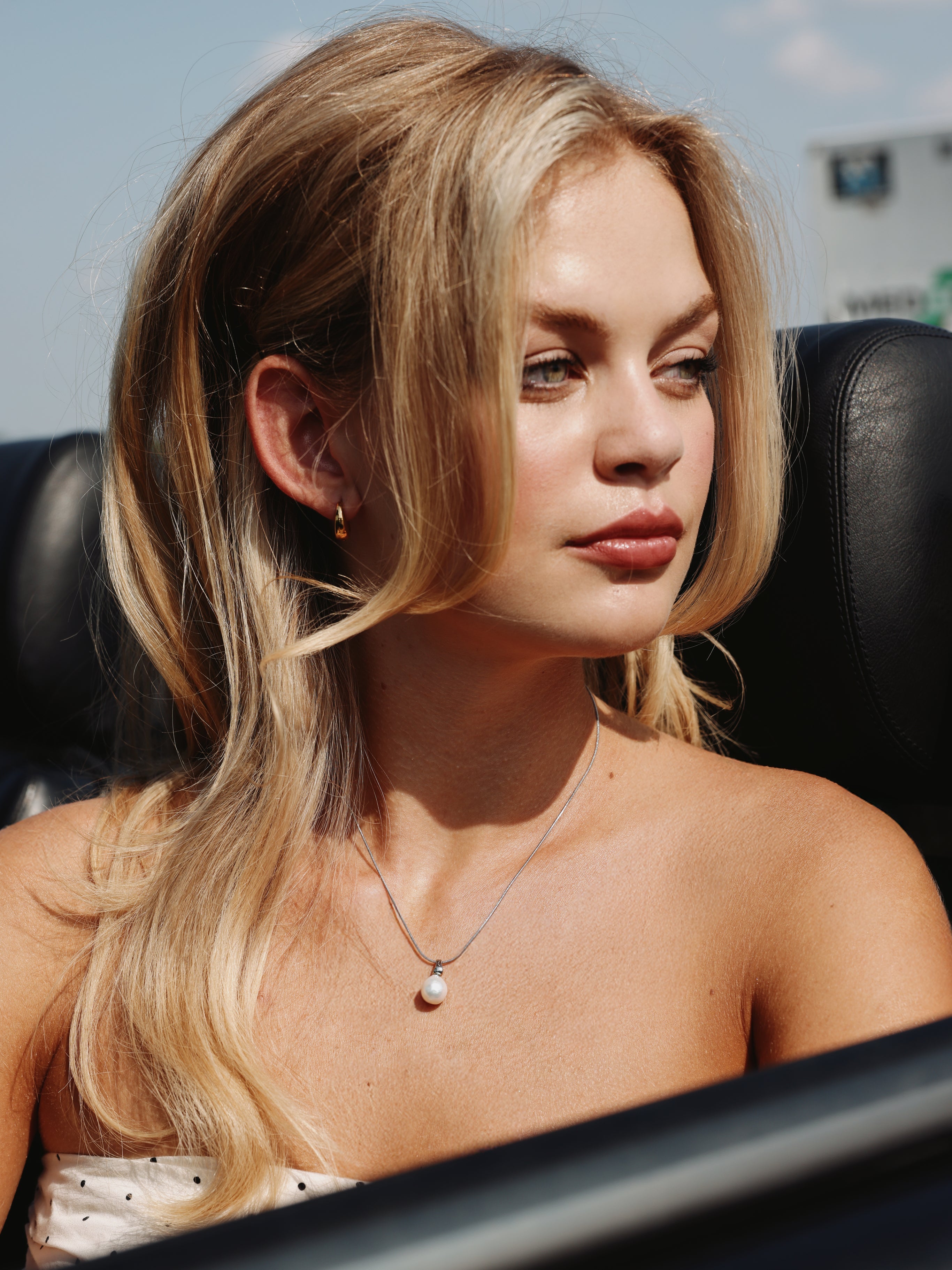 EARRINGS JUNKIE M