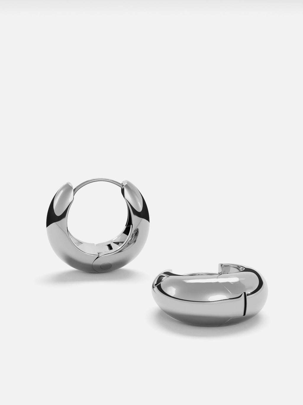 EARRINGS JUNKIE M