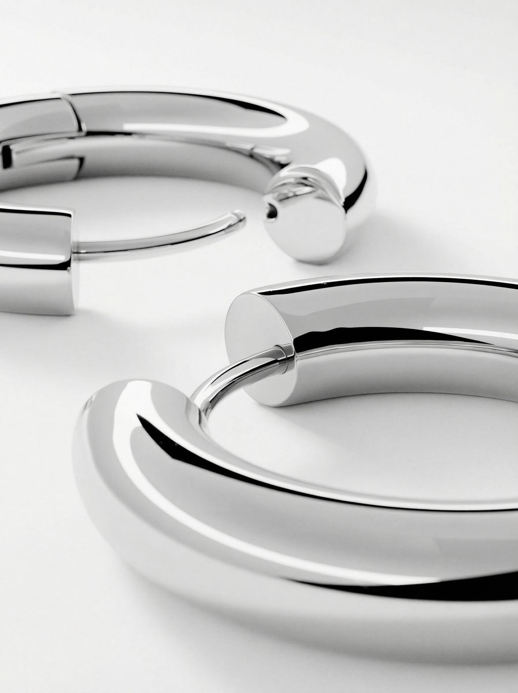EARRINGS CHUBBY HOOP