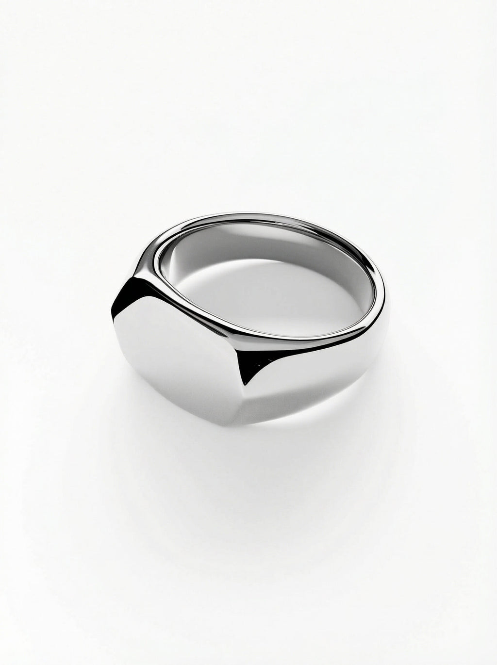 RING MONARCH
