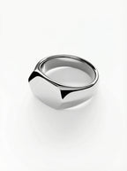 RING MONARCH