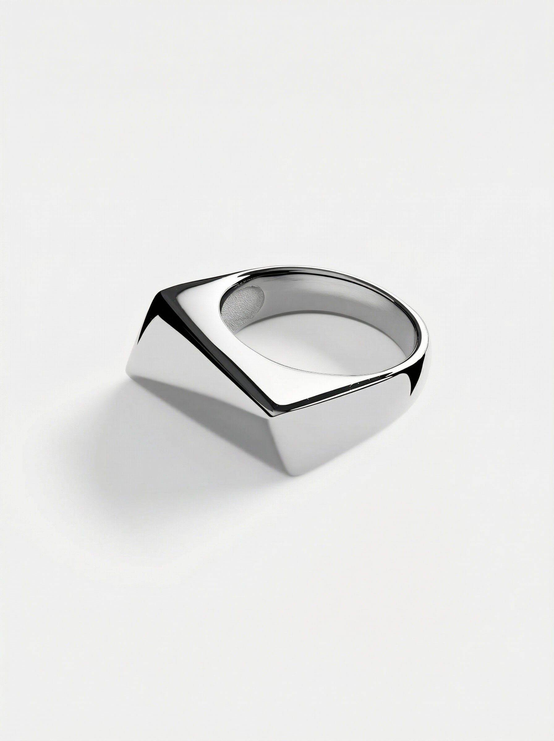 RING BOLDIE