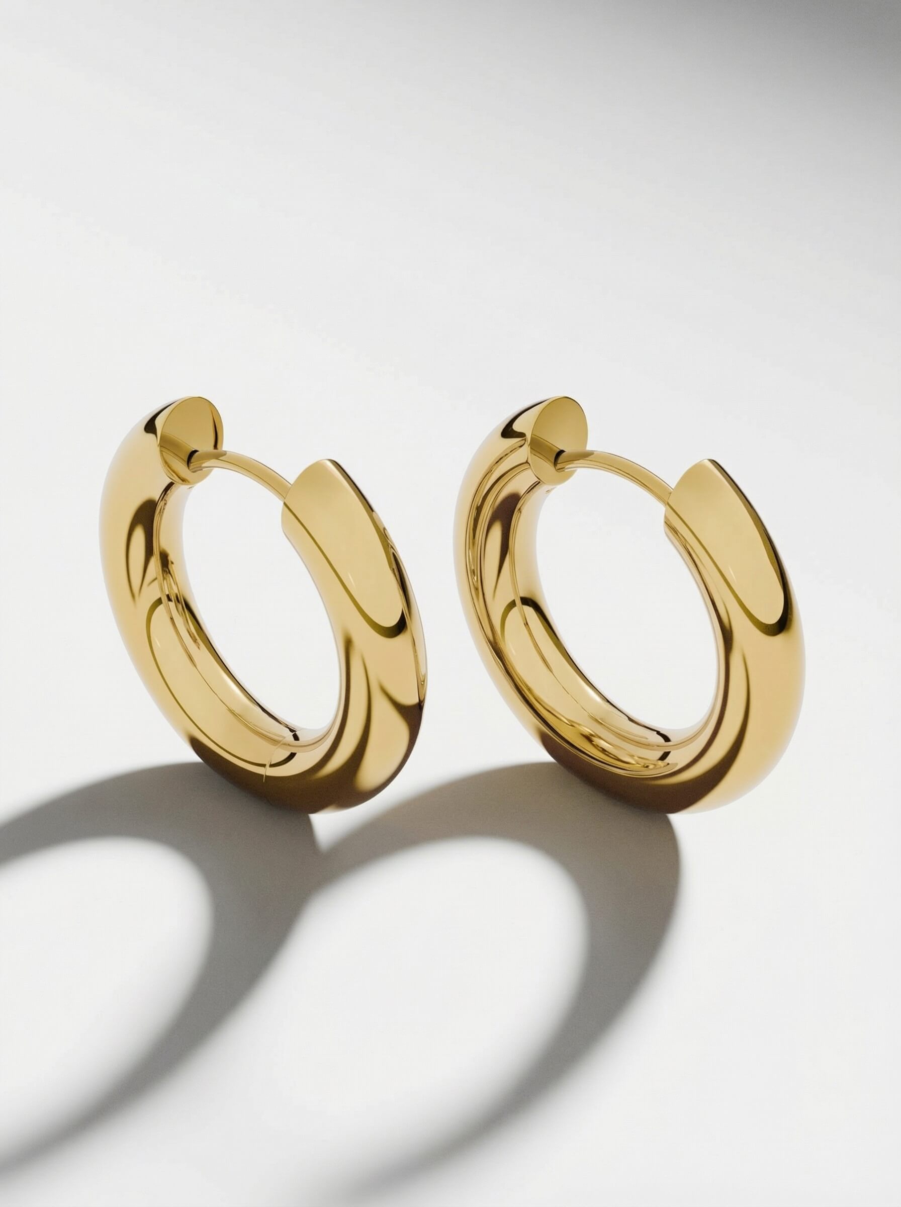 EARRINGS SMALL HOOP
