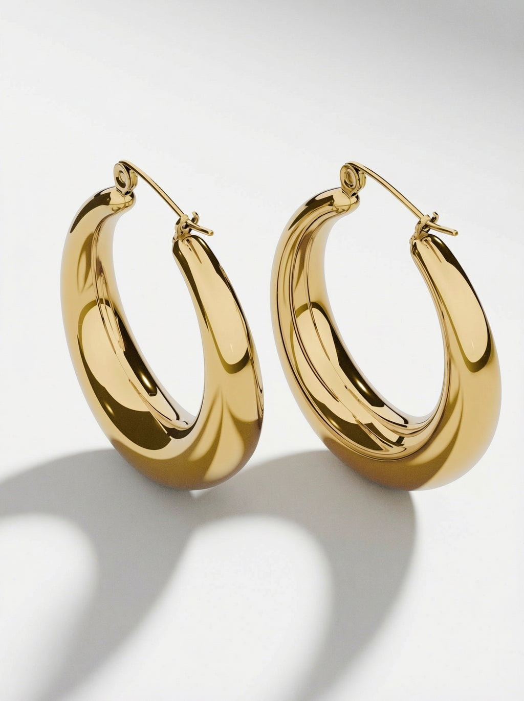 EARRINGS MOON HOOP