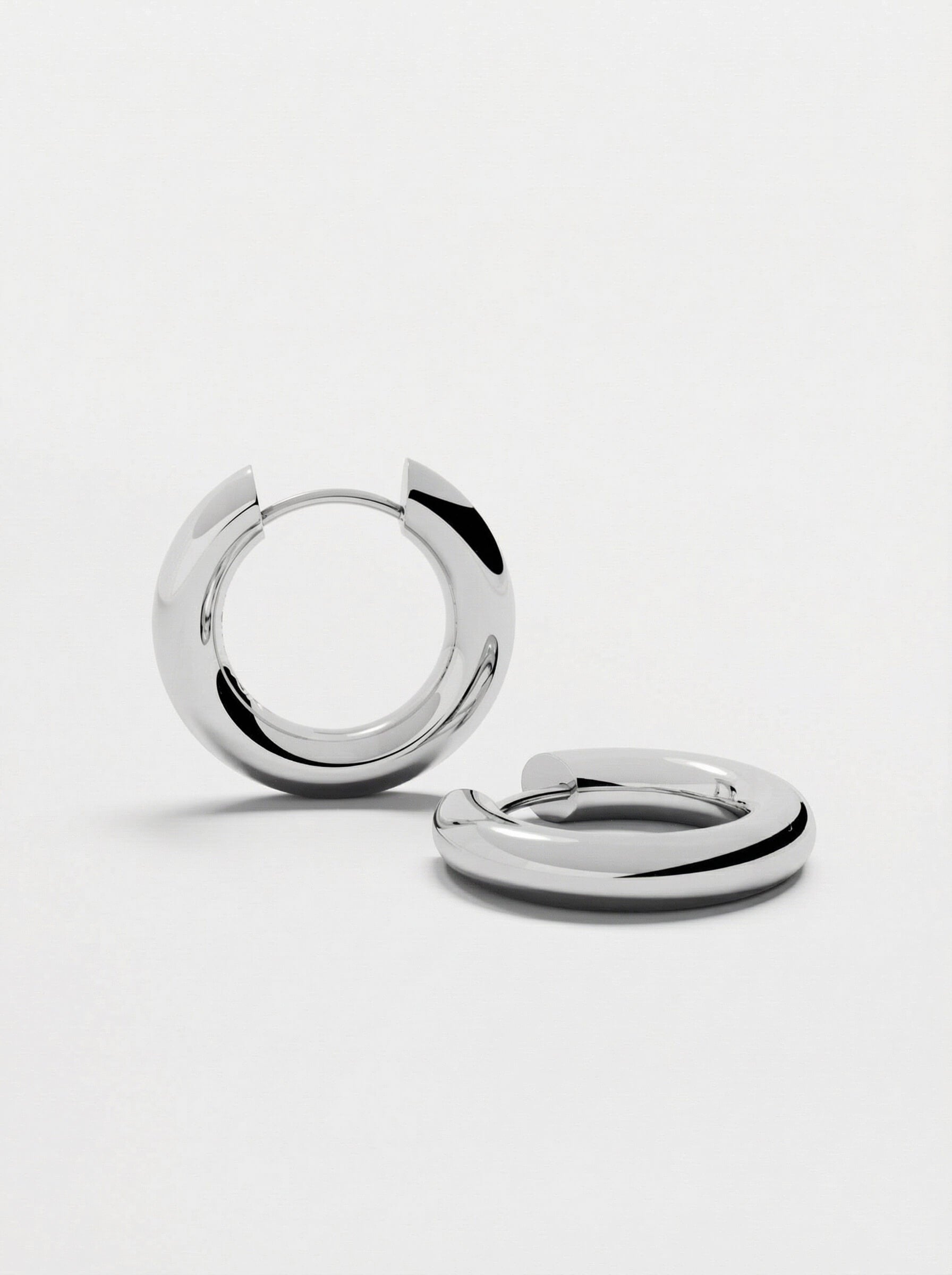 EARRINGS SMALL HOOP