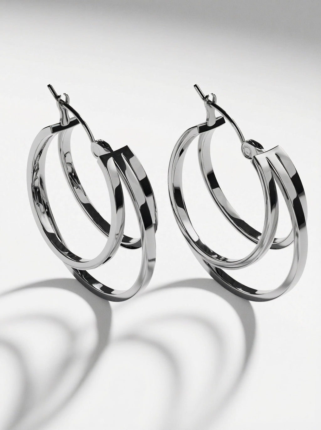 EARRINGS TRIPLE HOOP