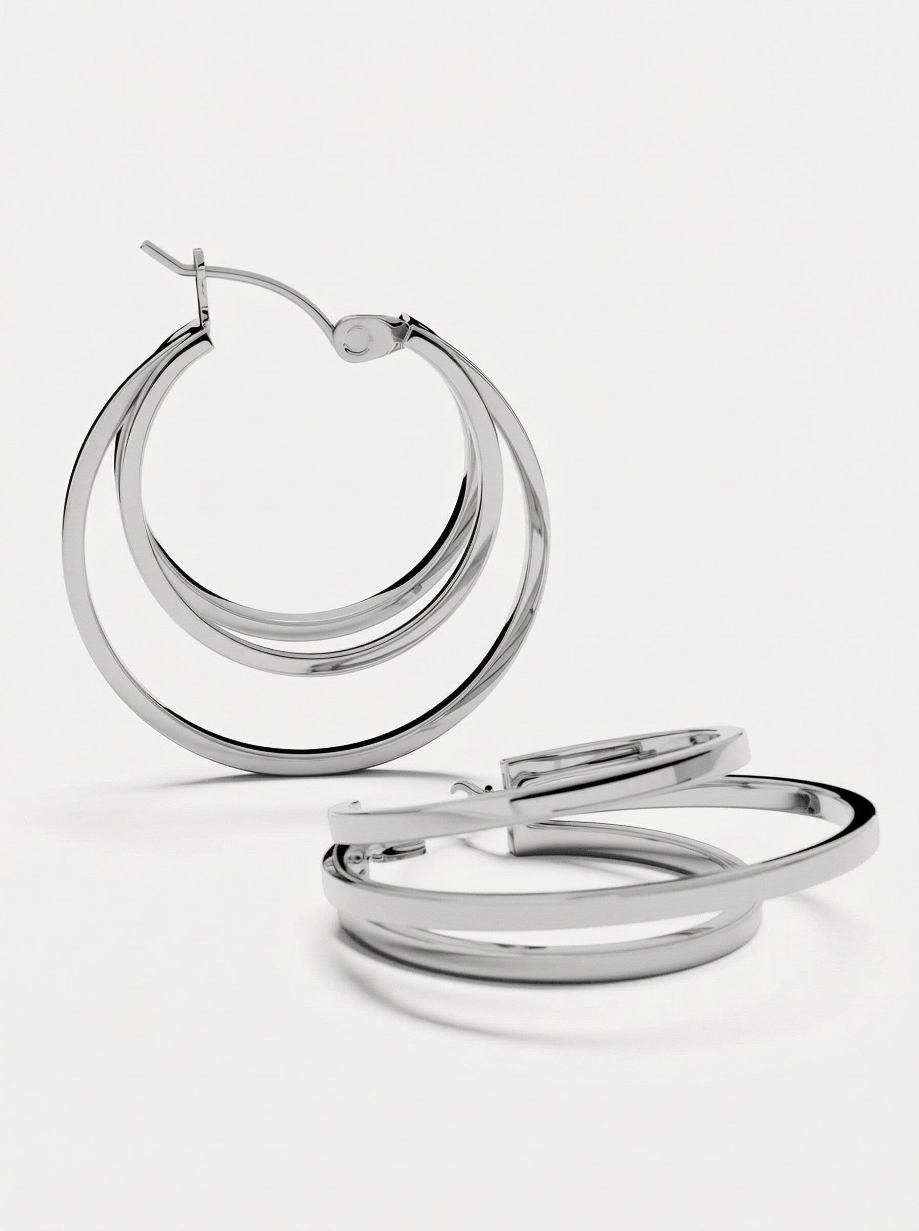 EARRINGS TRIPLE HOOP