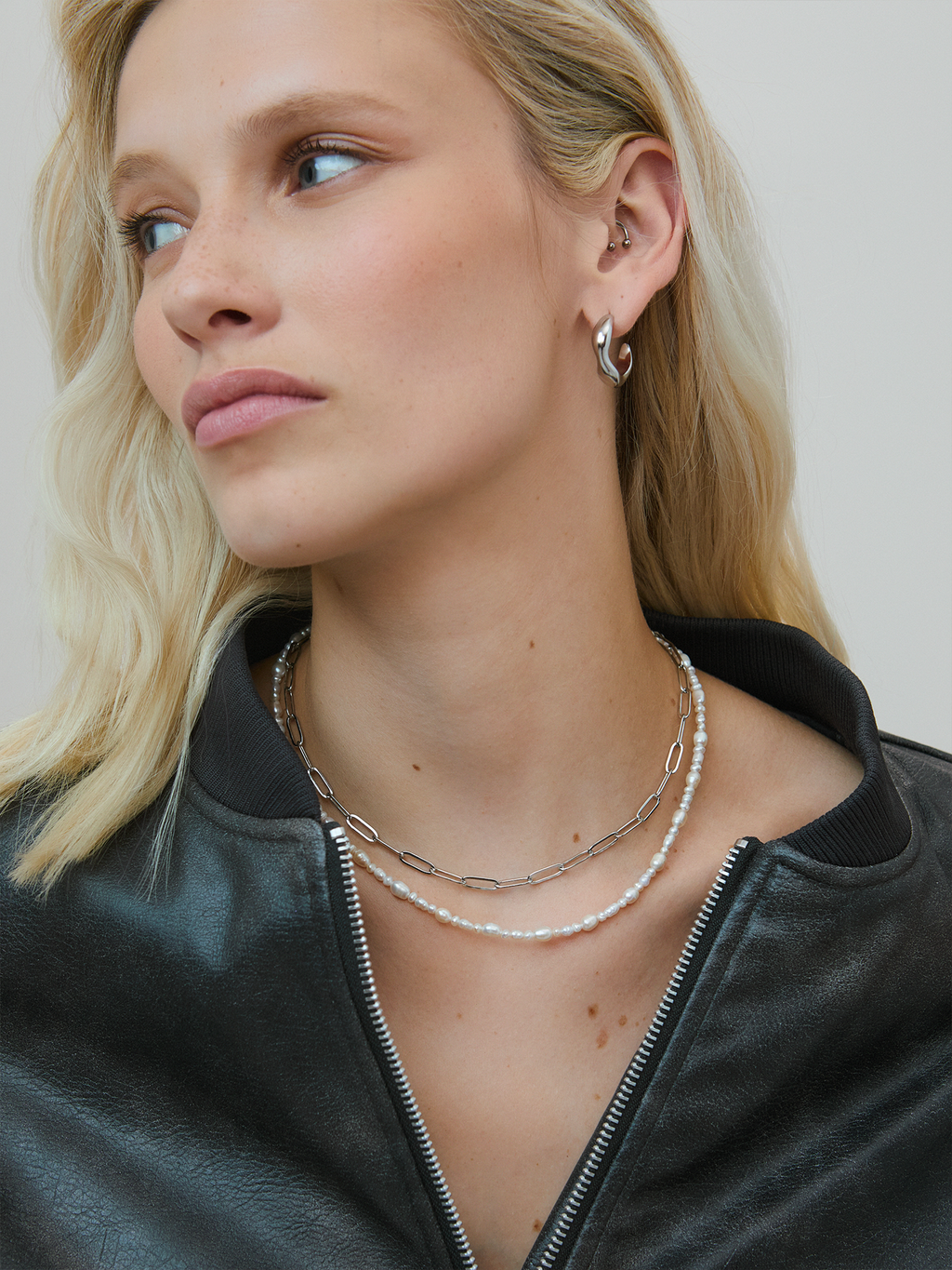 PAPERCLIP VIBE CHAIN