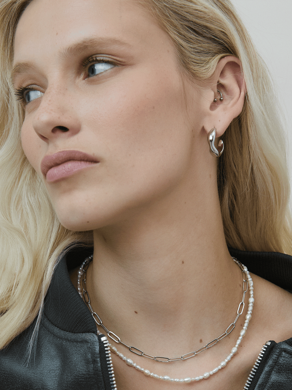 EARRINGS TALON